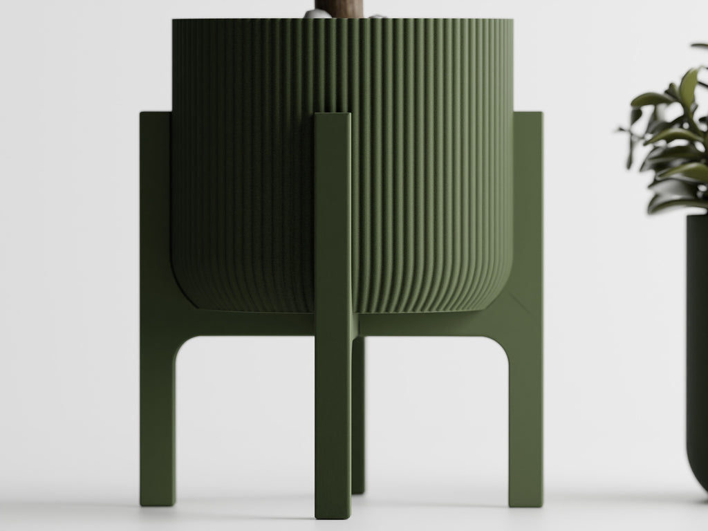 Elevated Plant Pot – Four-Legged Design