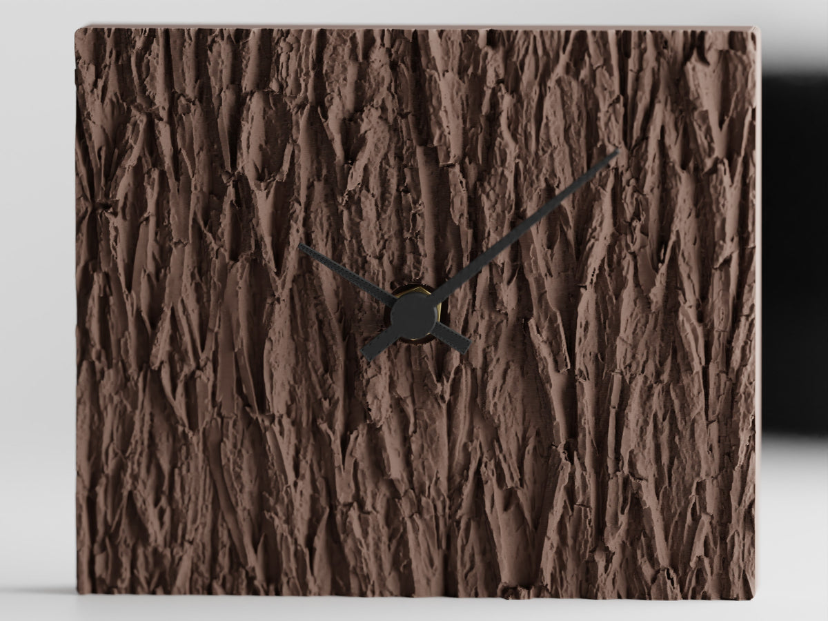 Wood Effect Wall Clock – Quiet Timekeeping